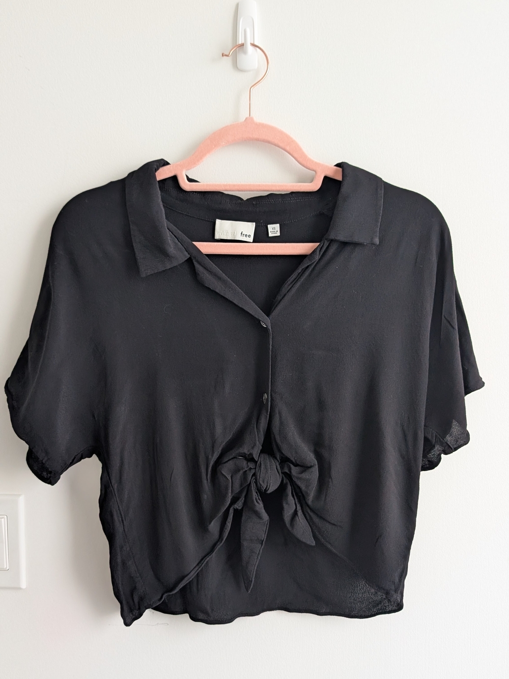 Wilfred Black Tie-Front Short Sleeve Blouse